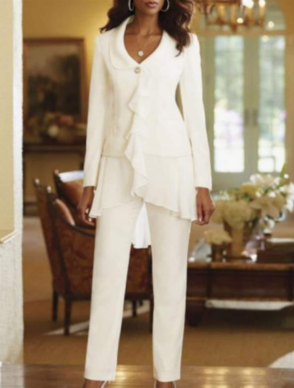 Белый брючный костюм брюки палаццо