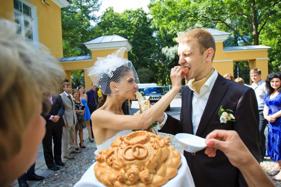 Свадебные традиции на Руси каравай