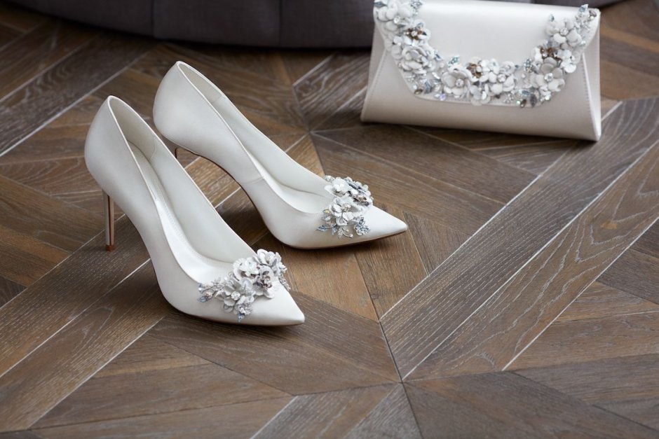 Некрасивые Свадебные туфли
