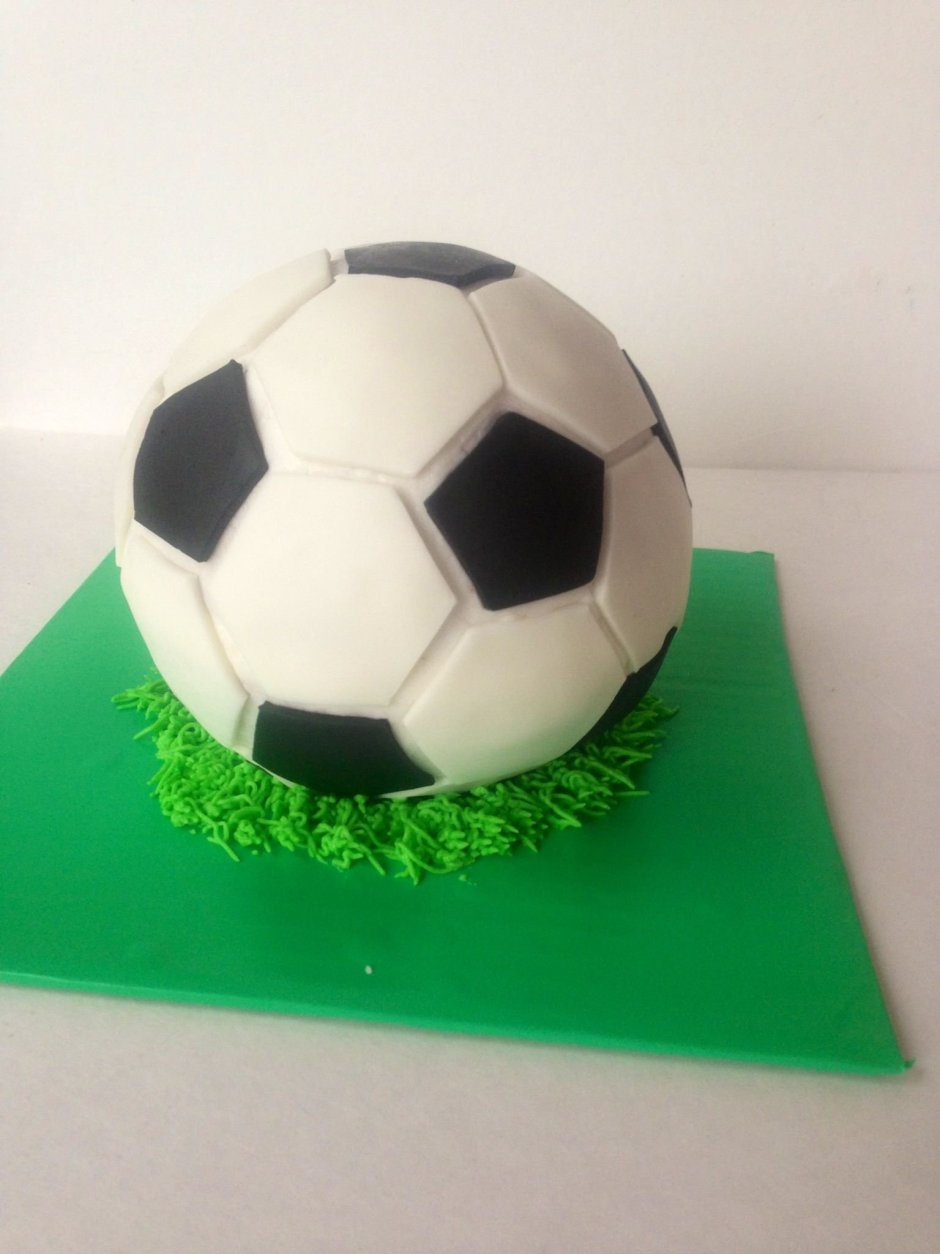 Торт футбольный мяч для мальчика 7 лет