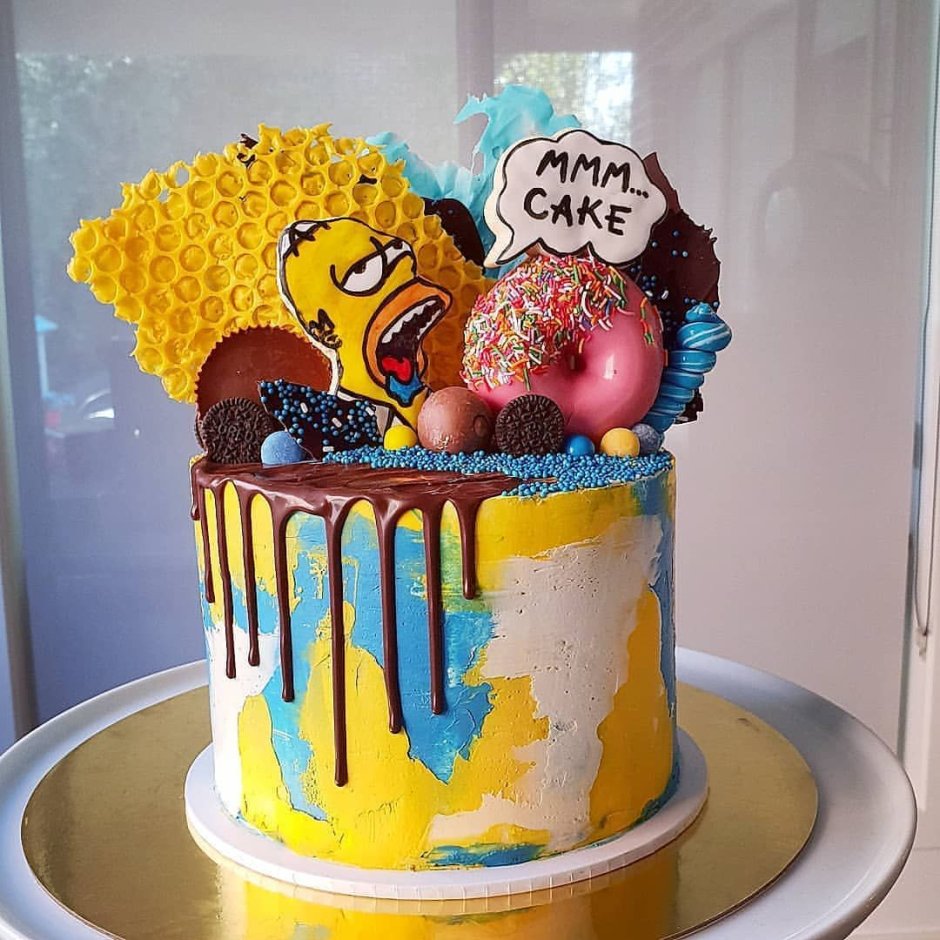 Торт с Гомером Симпсоном и пончиком
