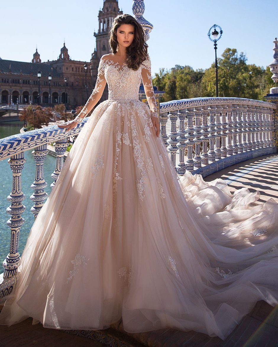 Анастасия Решетова в свадебном платье