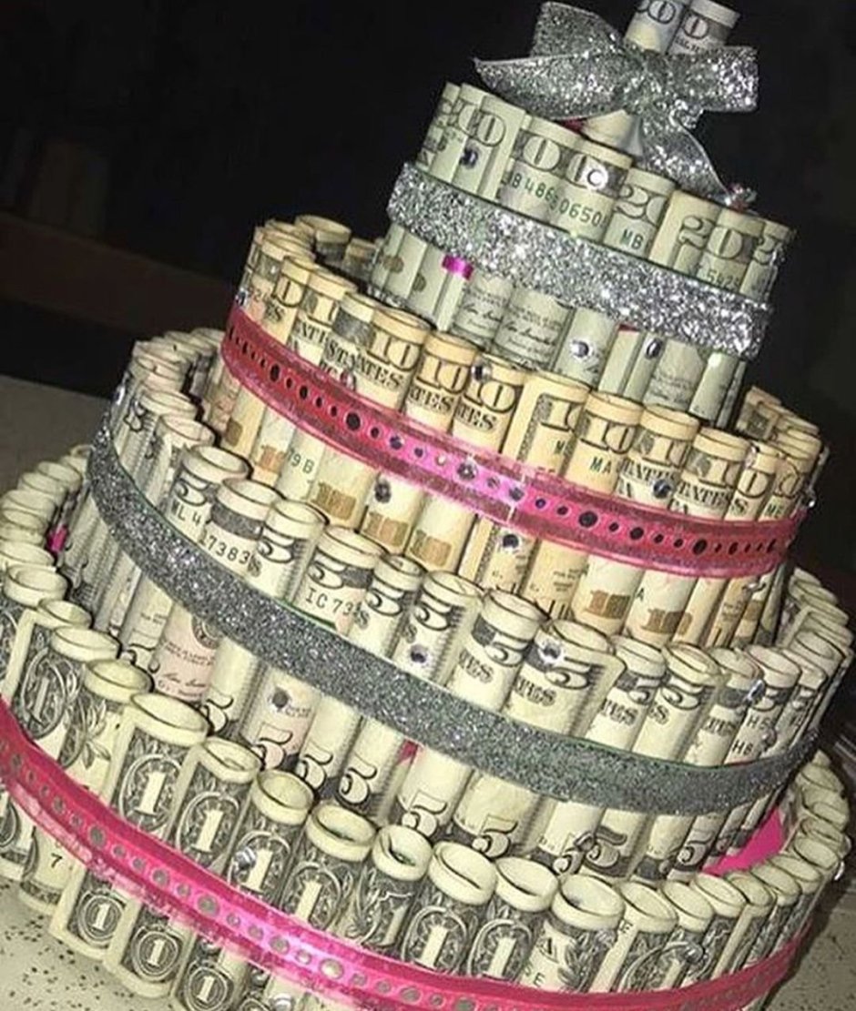 Торт с купюрами денег