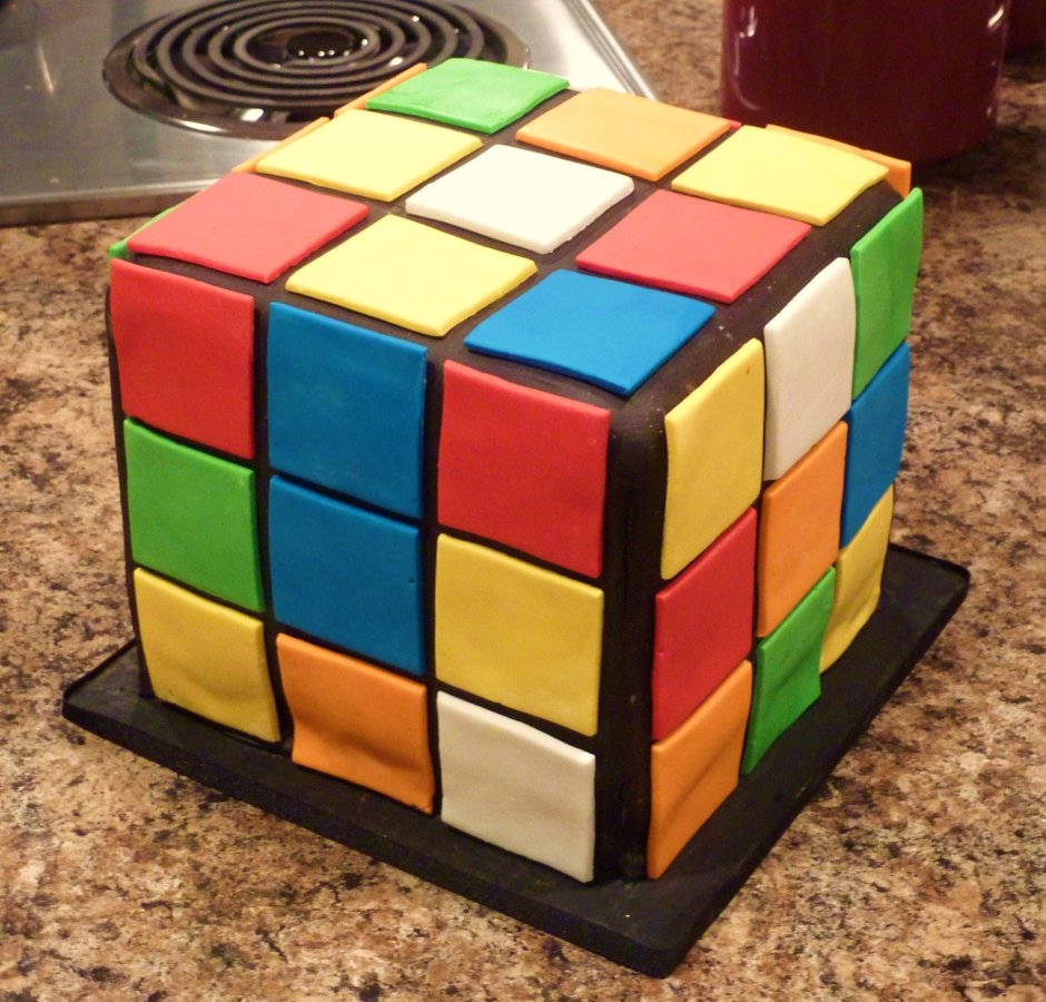Украшение на торт кубик рубик