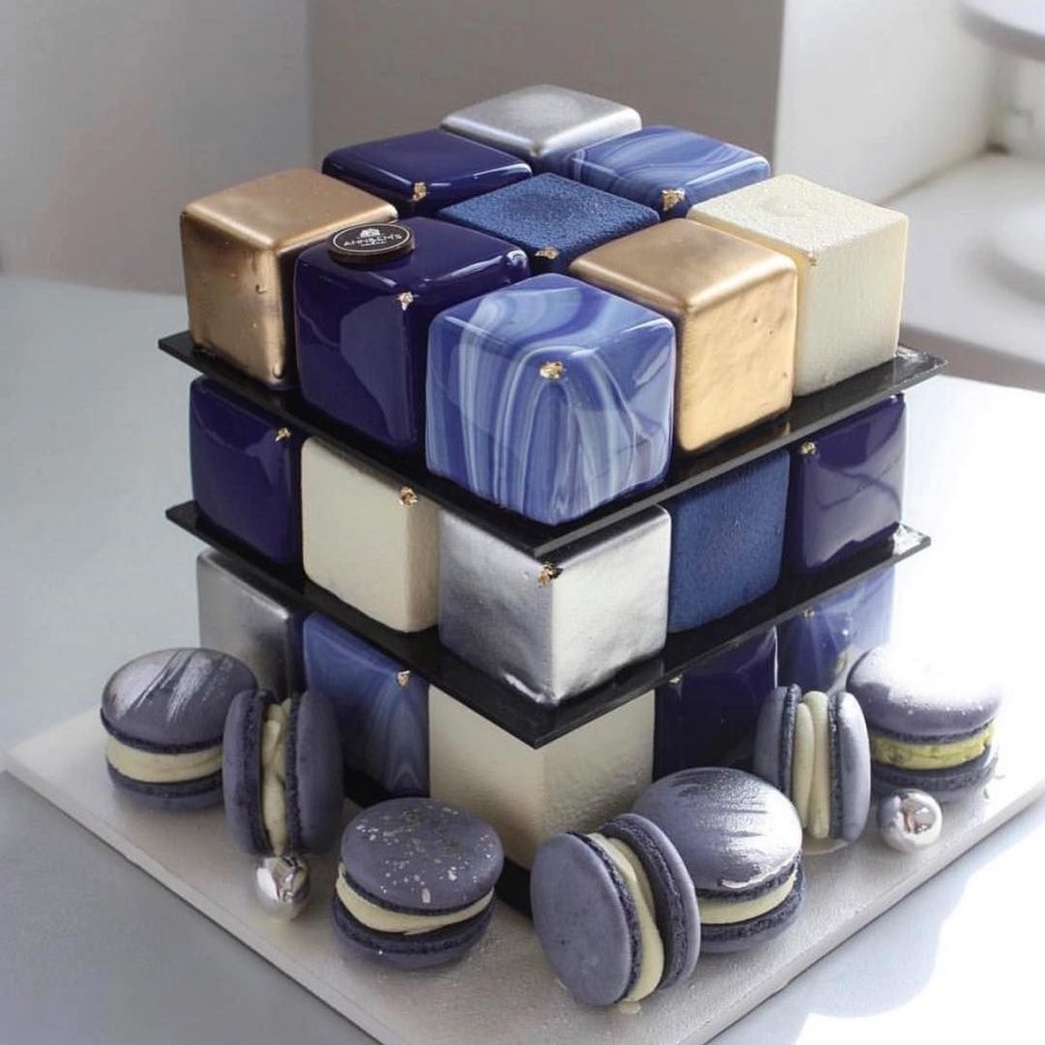 Торт кубик рубик