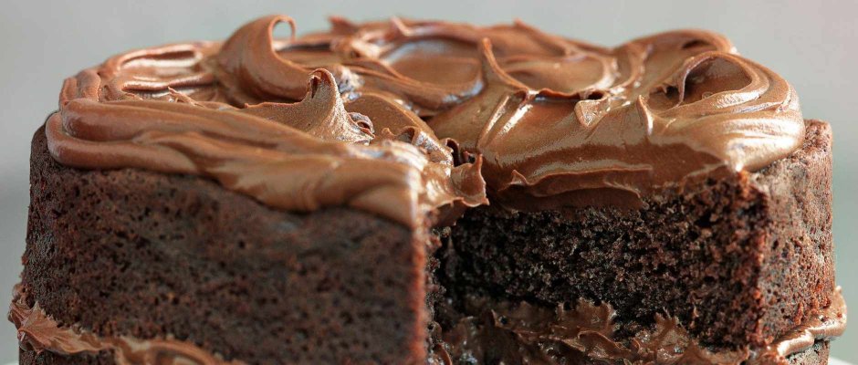 Сочный шоколадный торт фото
