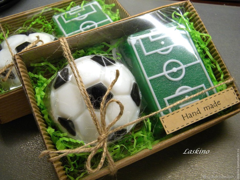 Подарки с футбольной тематикой для детей