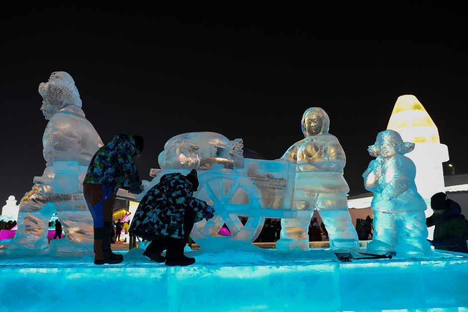 Харбинский фестиваль льда и снега в Китае