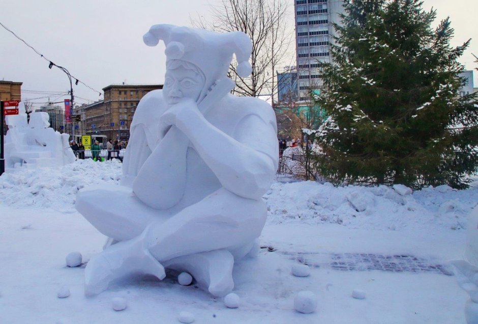 Снежная фигура Красноярск