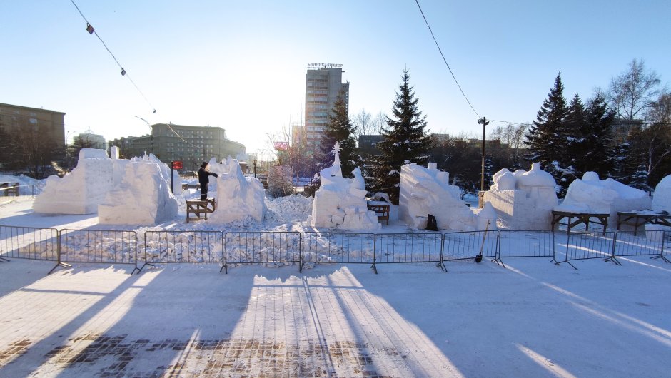 Томск снежные скульптуры