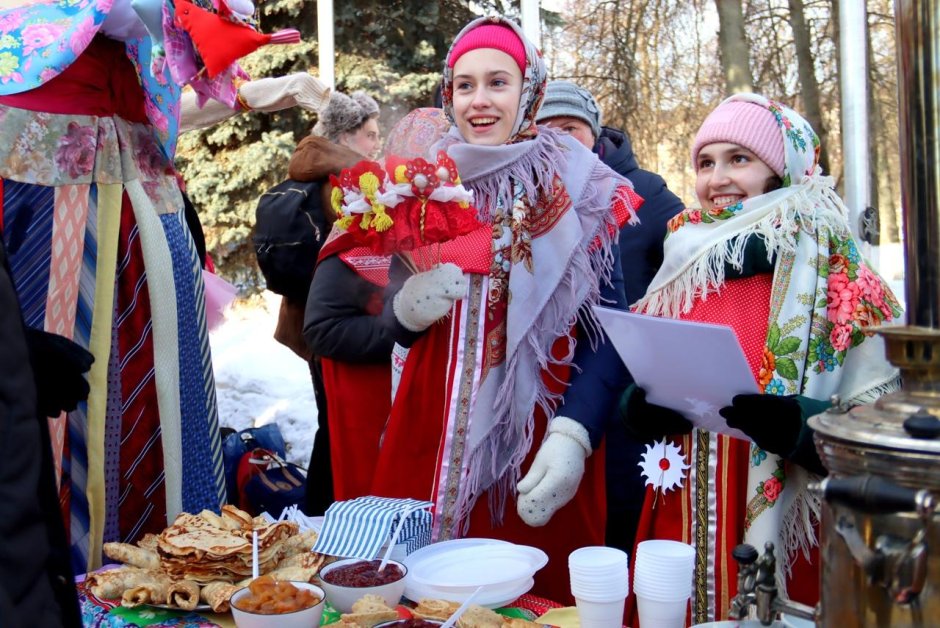 С праздником широкой Масленицы