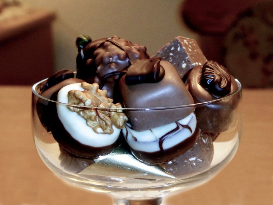 Десерт пралине шоколад