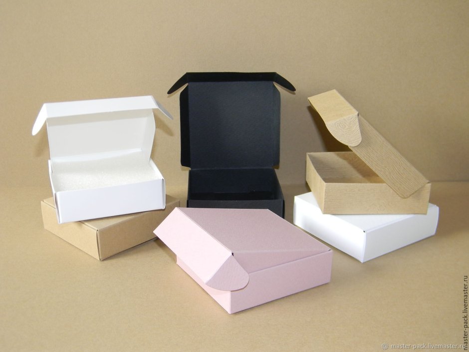 Коробка упаковочная картонная