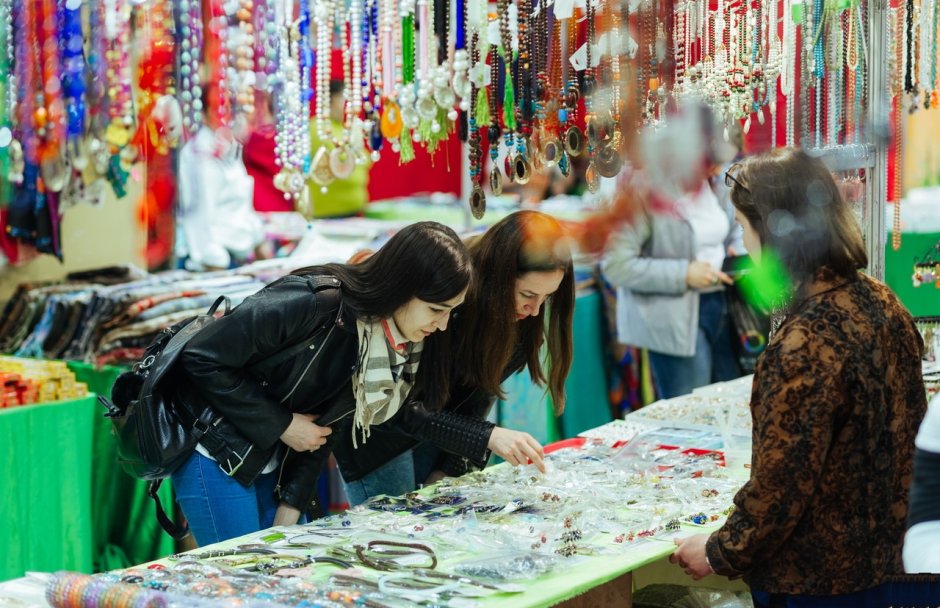 Выставка-ярмарка народных художественных промыслов России Ладья