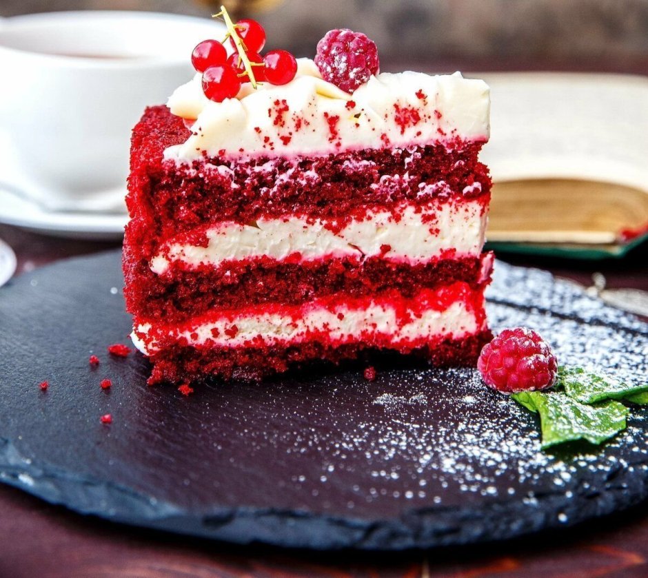 Муссовый торт красный бархат