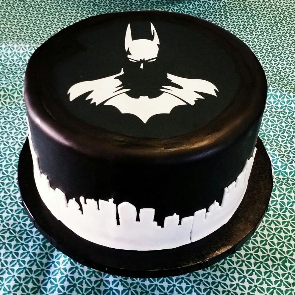 Бенто торт Бэтмен