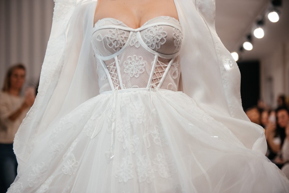 Свадебное платье Денвер Ариамо Брайдал