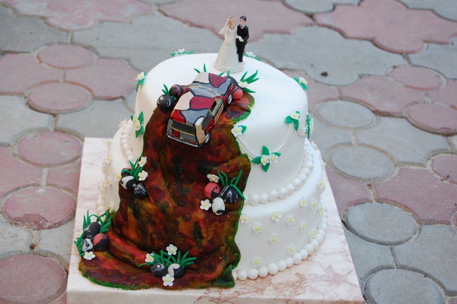 Креативный свадебный торт