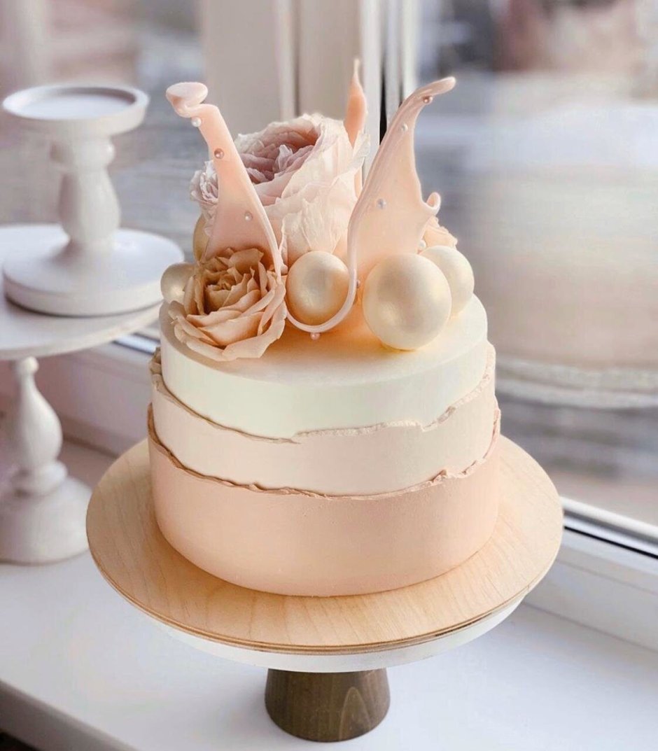Торт на перламутровую свадьбу