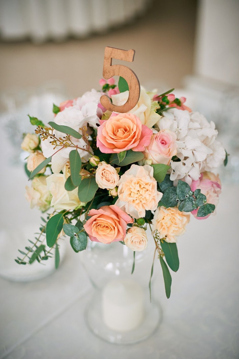 Цветы на президиум свадебный