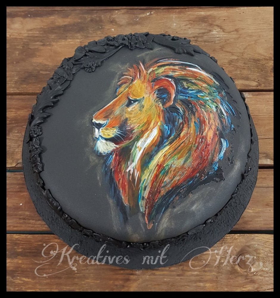 Торт с рисунком Льва