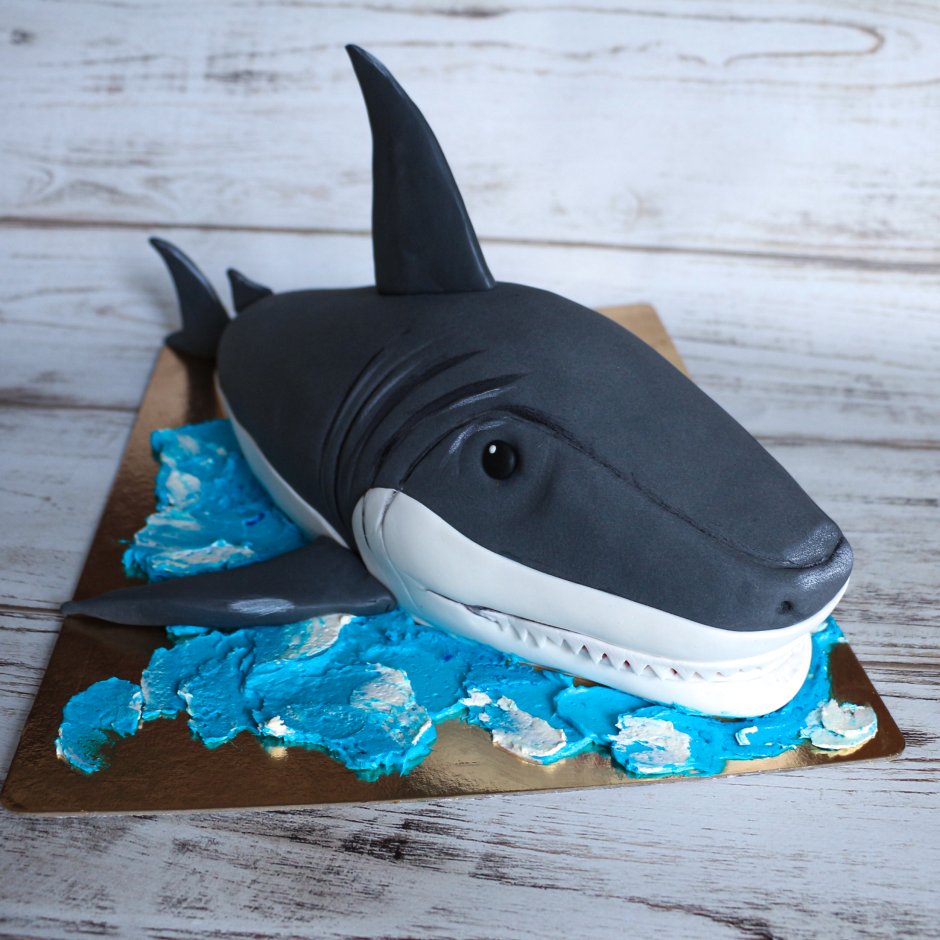 Торт с акулой простой