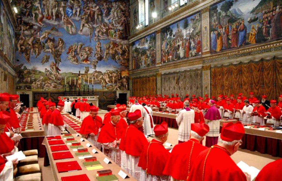 Собор папы Римского в Ватикане