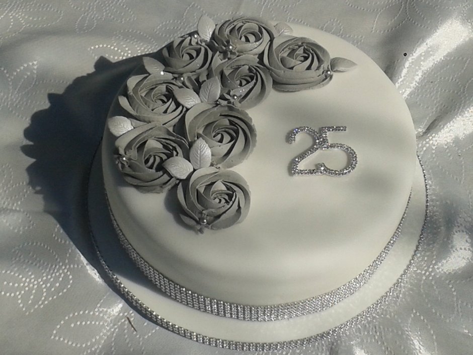 Крутой торт на серебряную свадьбу