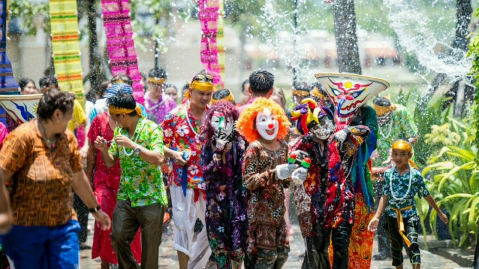 Сонгкран (Водный фестиваль Таиланд