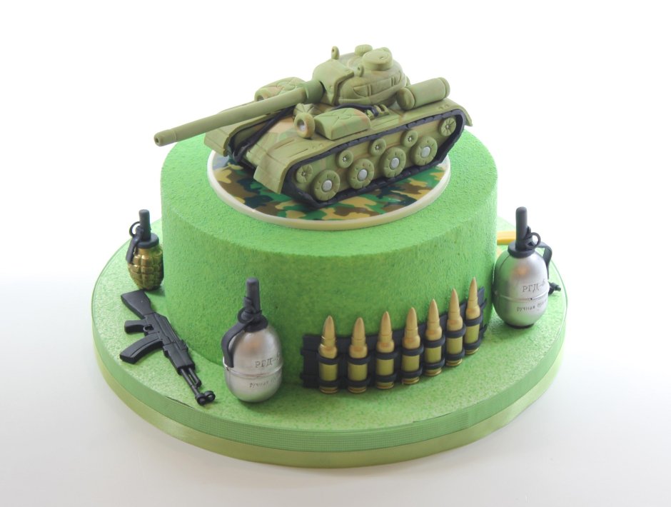 Торт в виде танка