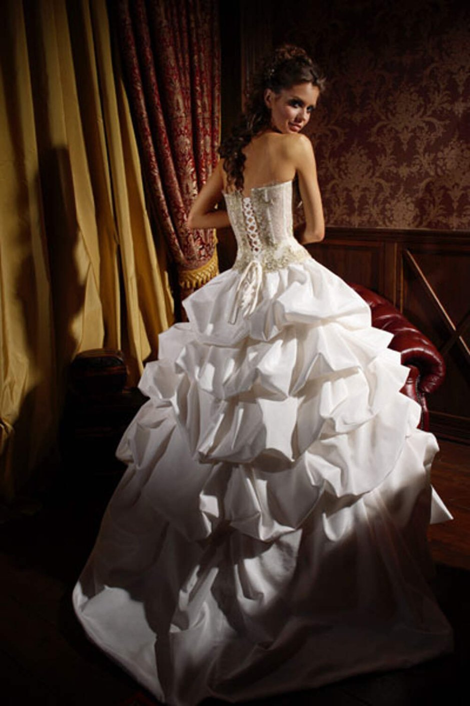 Свадебные платья Омск