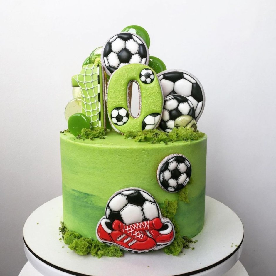 Украшение торта футболисту