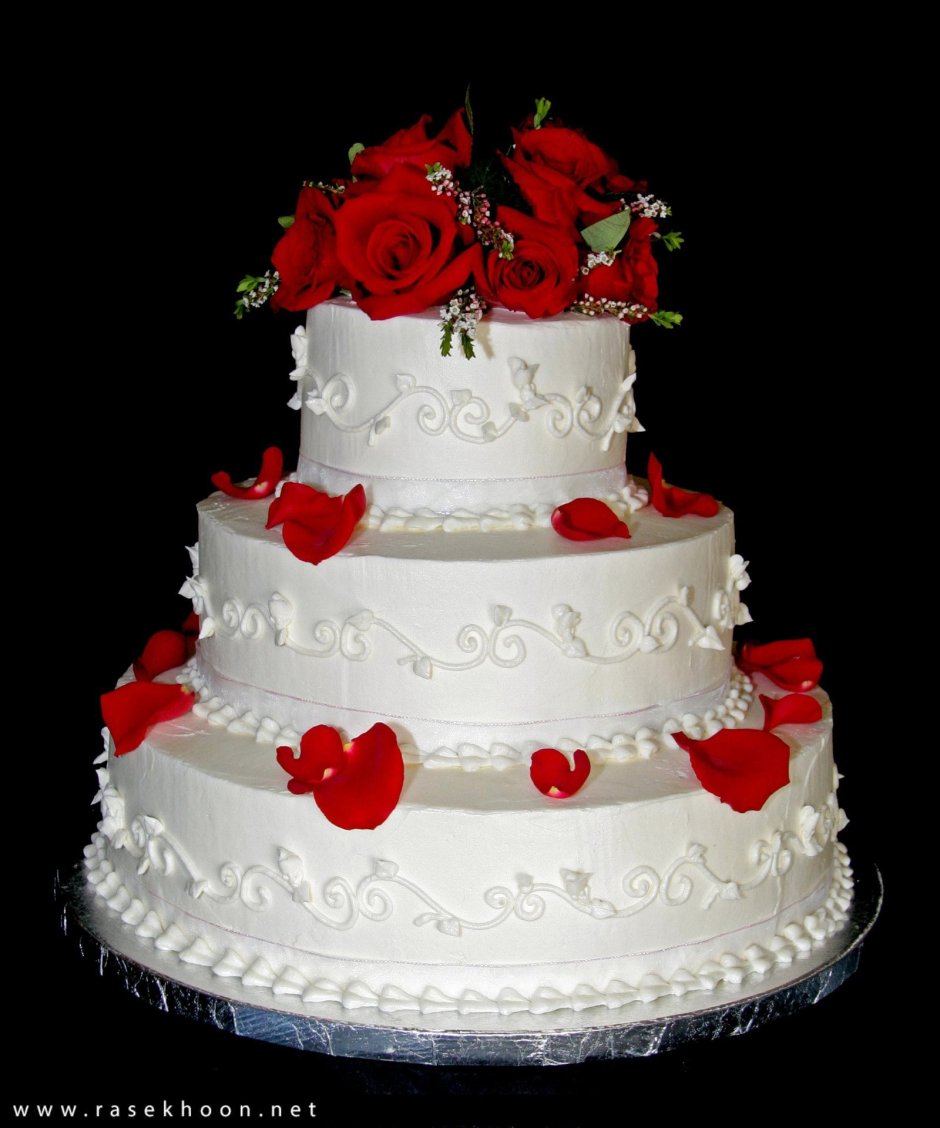Торт три яруса на свадьбу