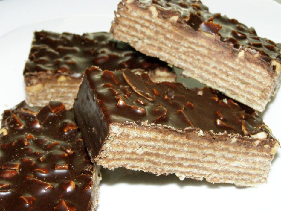 Вафельный торт Шоколадница с фундуком