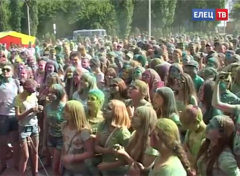 Фестиваль красок Новомосковске
