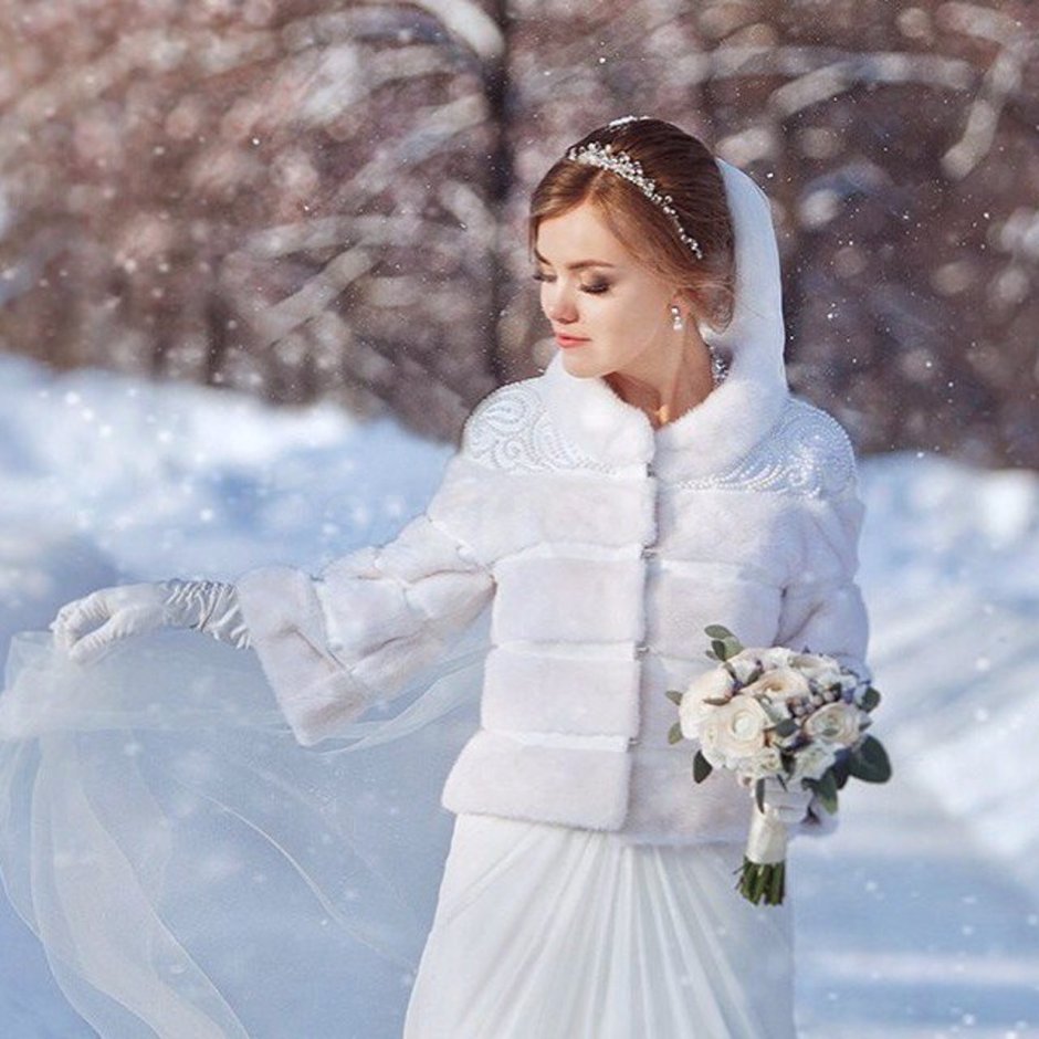 Свадебные платья для зимы