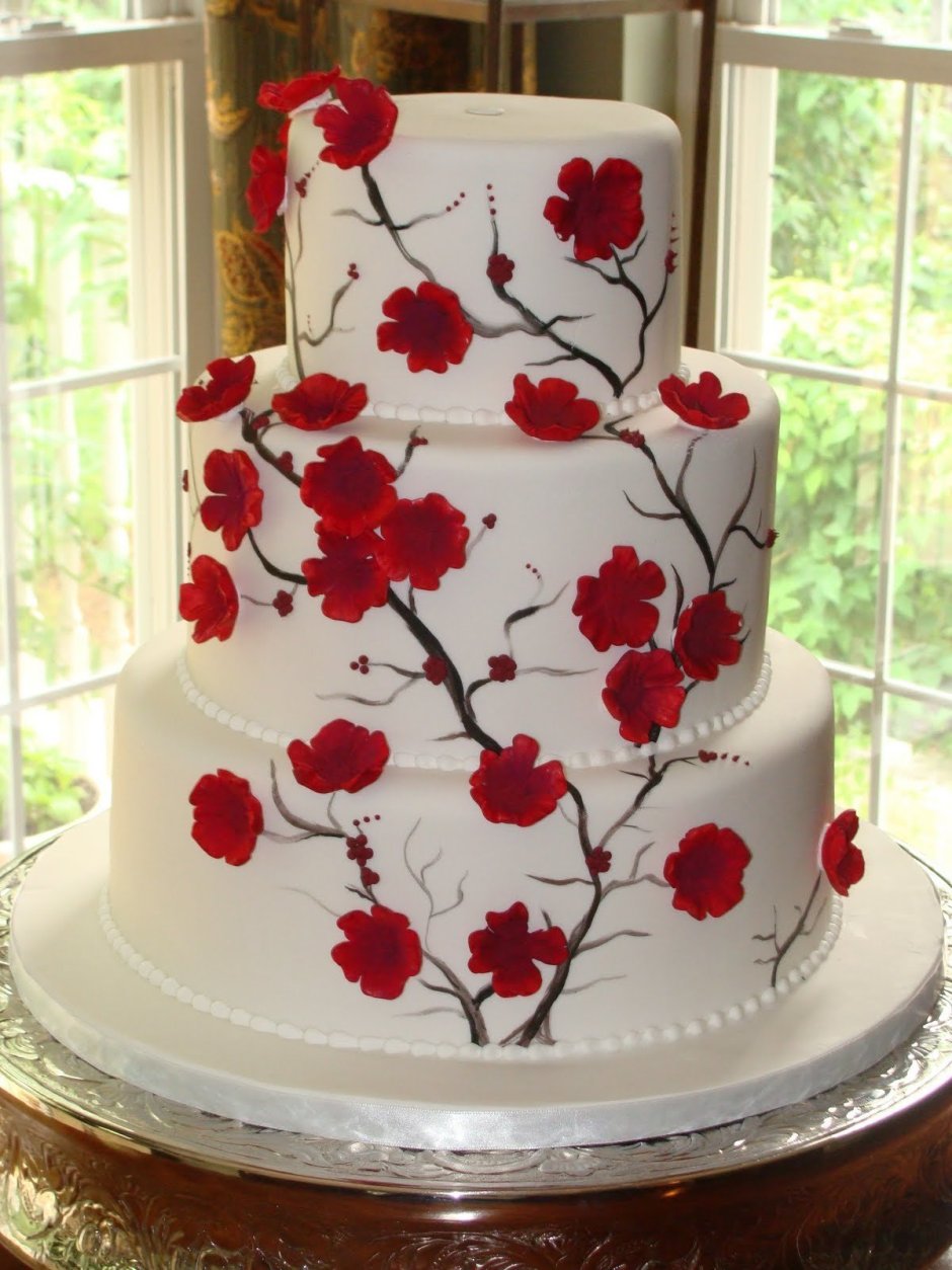 Торт бело-красный с фальш ярусами на свадьбу