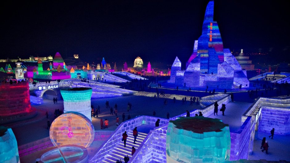 Ледяной город в Харбине 2021