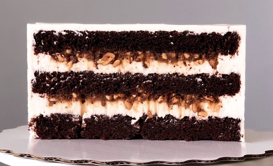 Квадратный шоколадный торт