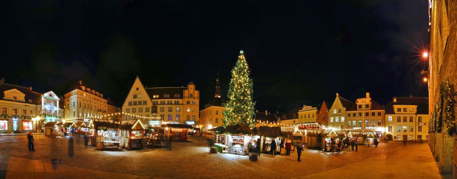 Рождественский старый город в Таллине