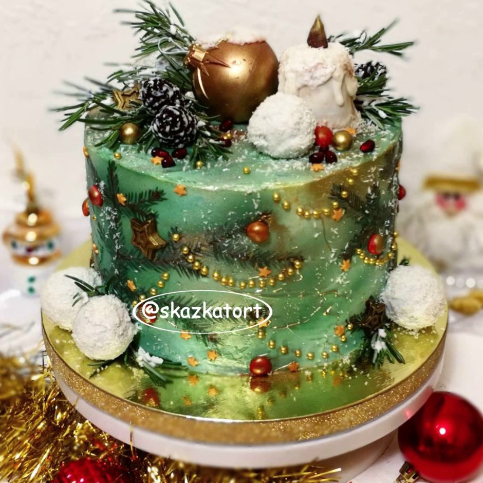 Christmas Tree Cake