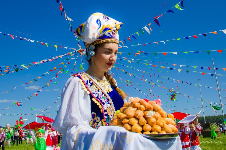 Татарский праздник Сабантуй в спутнике Пенза
