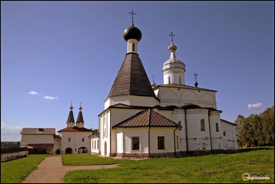 Ферапонтов Белозерский Богородице-Рождественский монастырь