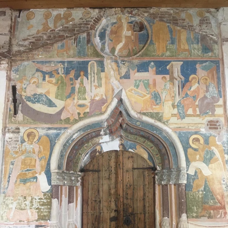 Портальная фреска собора Рождества Богородицы Ферапонтова монастыря