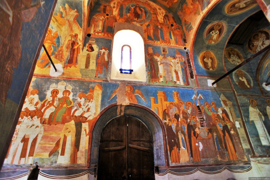 Ансамбль Ферапонтова монастыря ЮНЕСКО
