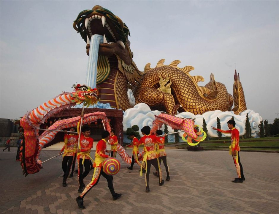 Сценка Китай праздник дракона нарисоыанно