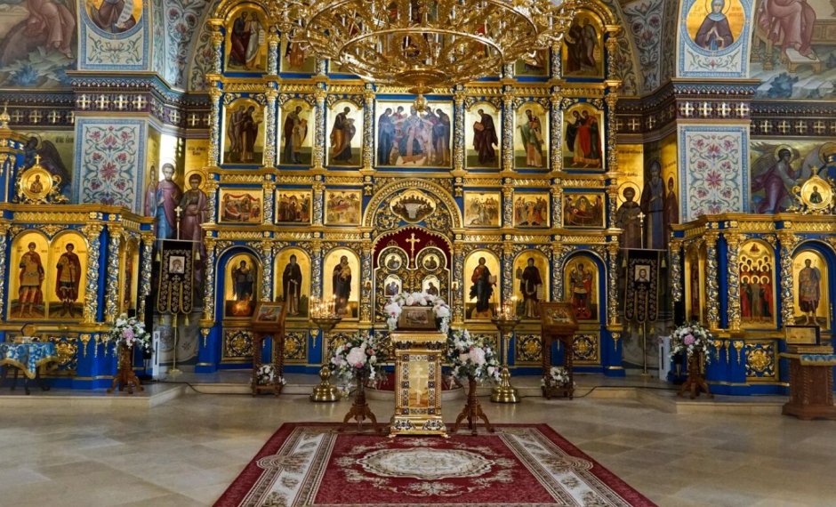 Москва. Церковь Рождества Богородицы на стрелке