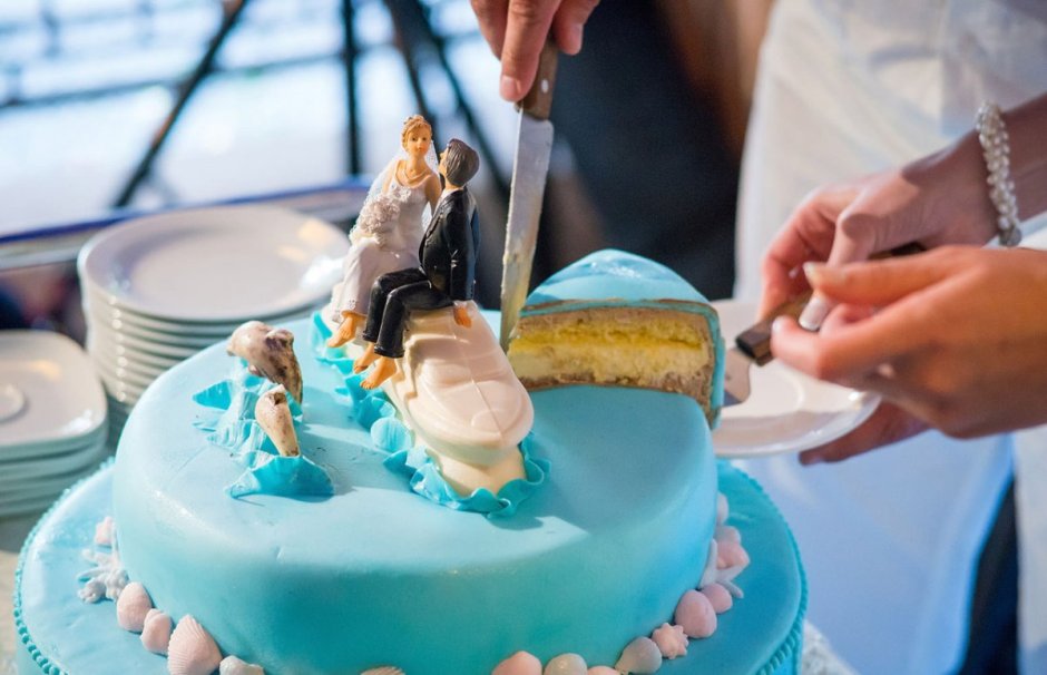 Торт на бирюзовую свадьбу 18 лет