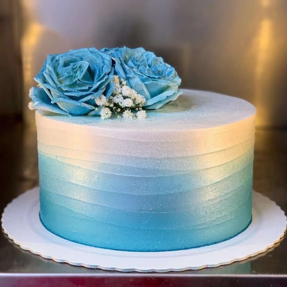 Украшение торта на сапфировую свадьбу