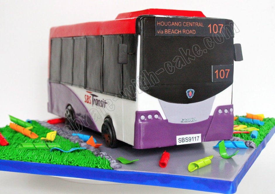 Торт с автобусом для мальчика